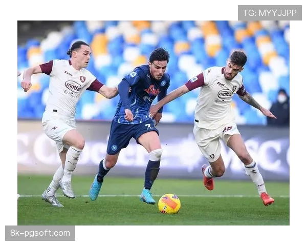 “门将的表演”:复盘乌迪内斯与热那亚门将各自贡献七次扑救的平局 “门将的表演”:复盘乌迪内斯与热那亚门将各自贡献七次扑救的平局