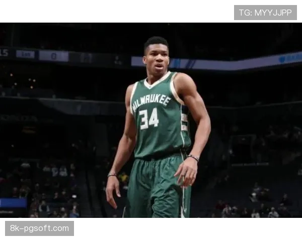 “利兹联3-2险胜南安普顿，赢下价值连城的保级六分战”